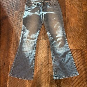 ✨ Wet Seal Y2K Low Rise Bootcut Jeans | Size 7/8 Short ✨